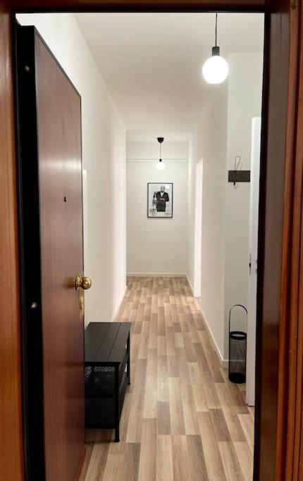 Leia Home W/Private Parking In Old Town Триест Экстерьер фото